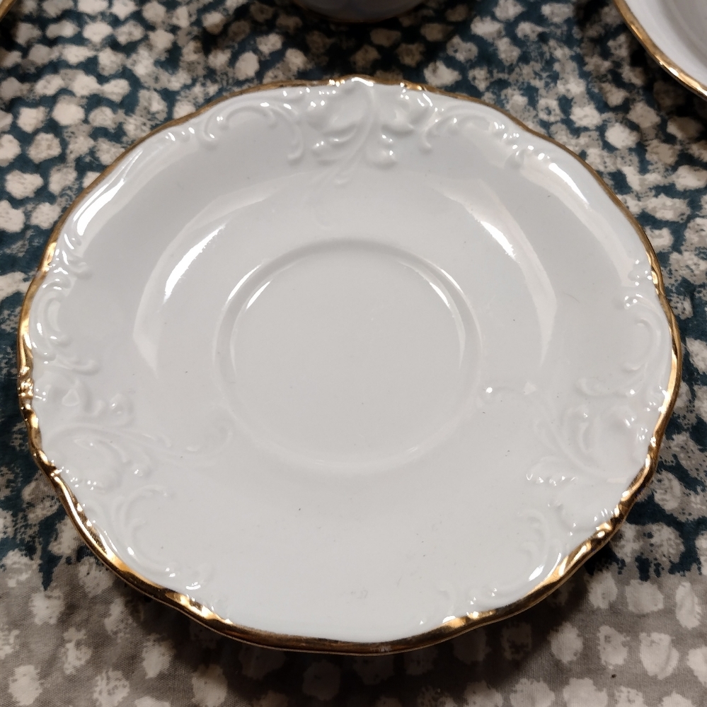 6 Casa Oro Pattern China Tea Cup and Saucer sets by Wawel China - Picture 2 of 8